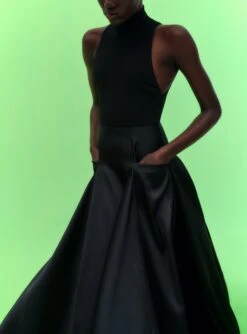 The Daya Maxi Dress In Black -LARA SALES STORE 02 19 SolaceLondon 32 052 v1