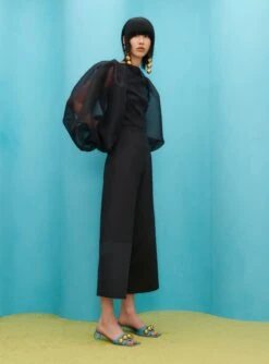 The Nina Trouser In Black -LARA SALES STORE 05 24 SolaceLondon RS22 56 047 v1