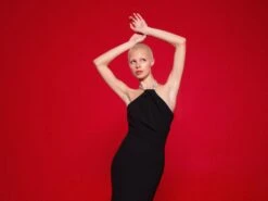 The Kami Mini Dress In Black -LARA SALES STORE 220120 SolaceLondon FW22 19 060 v1