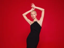 The Kami Mini Dress In Black -LARA SALES STORE 220120 SolaceLondon FW22 19 060 v1 scaled