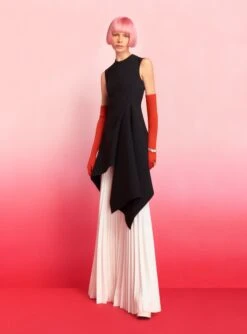 The Iris Trouser In Cream -LARA SALES STORE 220408 SolaceLondon RS23 24 111 R1 40df3c94 2f5c 4e3e 8010 1ca5d47b3026