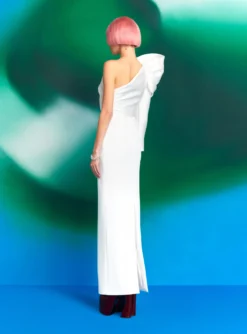 The Lexi Maxi Dress In Cream -LARA SALES STORE 220408 SolaceLondon RS23 27 143 R1 scaled