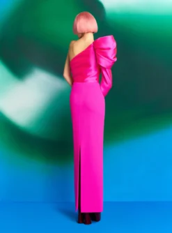 The Lexi Maxi Dress In Magenta -LARA SALES STORE 220408 SolaceLondon RS23 32 076 R1 scaled