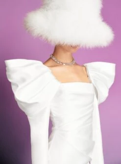 The Riley Mini Dress In Cream -LARA SALES STORE 220411 SolaceLondon RS23 41 194 R1