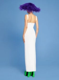 The Joni Maxi Dress In Cream -LARA SALES STORE 220425 SolaceLondon PF22 23 095 R1