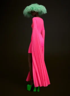 The Peyton Mini Dress In Ultra Pink -LARA SALES STORE 220714 SolaceLondon SS23 03 093 R1 scaled