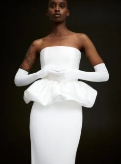 The Maddison Maxi Dress In Cream -LARA SALES STORE 220714 SolaceLondon SS23 10 117 R1