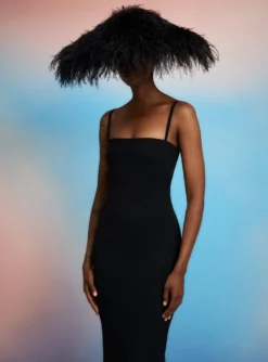 The Riley Maxi Dress In Black 5 The Riley Maxi Dress In Black -LARA SALES STORE 220714 SolaceLondon SS23 11 054 R1 scaled