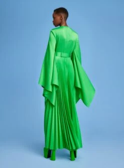 The Sage Maxi Dress In Green -LARA SALES STORE 220718 SolaceLondon SS23 37 197 R1