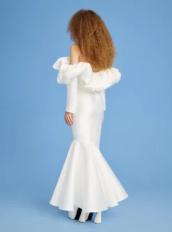 The Penelope Top In Cream -LARA SALES STORE 220718 SolaceLondon SS23 44 121 R1 scaled