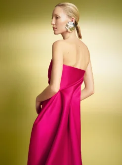 The Meyer Mini Dress In Cerise 9 The Meyer Mini Dress In Cerise -LARA SALES STORE 221020 SolaceLondon PF23 12 105 R1 scaled