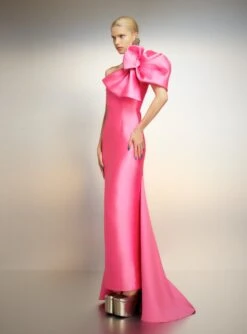 The Reya Maxi Dress In Pink -LARA SALES STORE 221021 SolaceLondon PF23 35 036 R1