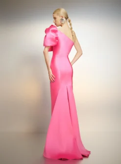 The Reya Maxi Dress In Pink 8 The Reya Maxi Dress In Pink -LARA SALES STORE 221021 SolaceLondon PF23 35 069 R1 scaled