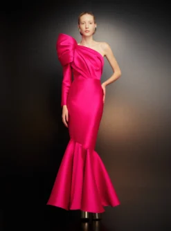 The Heyam Maxi Dress In Cerise -LARA SALES STORE 221024 SolaceLondon PF23 43 063 R1 scaled