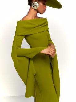 The Arden Maxi Dress In Sweet Pea Green 6 The Arden Maxi Dress In Sweet Pea Green -LARA SALES STORE 230309 SolaceLondon RS23 06 043 R1 scaled