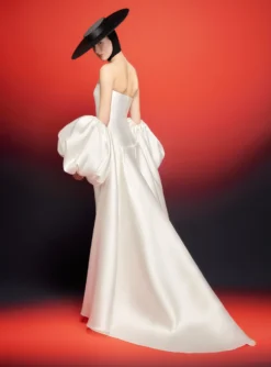 The Lea Maxi Dress In Cream -LARA SALES STORE 230309 SolaceLondon RS23 16 146 R1 scaled