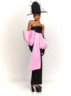 The Maeve Maxi Dress In Black And Blush -LARA SALES STORE 230309 SolaceLondon RS23 24 053 R1 scaled