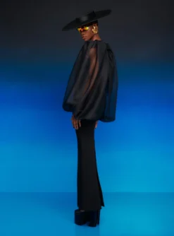 The Karla Maxi Dress In Black -LARA SALES STORE 230309 SolaceLondon RS23 53 250 R1 scaled