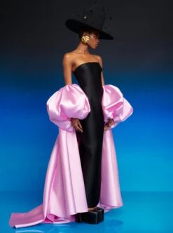 The Lea Maxi Dress In Black And Blush -LARA SALES STORE 230309 SolaceLondon RS23 57 054 R1