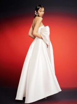 The Luciana Skirt In Cream