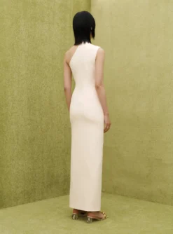 The Averie Maxi Dress In Ivory -LARA SALES STORE SOLACE LONDON OS21090 AVERIE MAXI DRESS IVORY 3 scaled