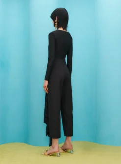 The Ciara Jumpsuit In Black 5 The Ciara Jumpsuit In Black -LARA SALES STORE SOLACE LONDON OS31065 CIARA JUMPSUIT BLACK 3 scaled