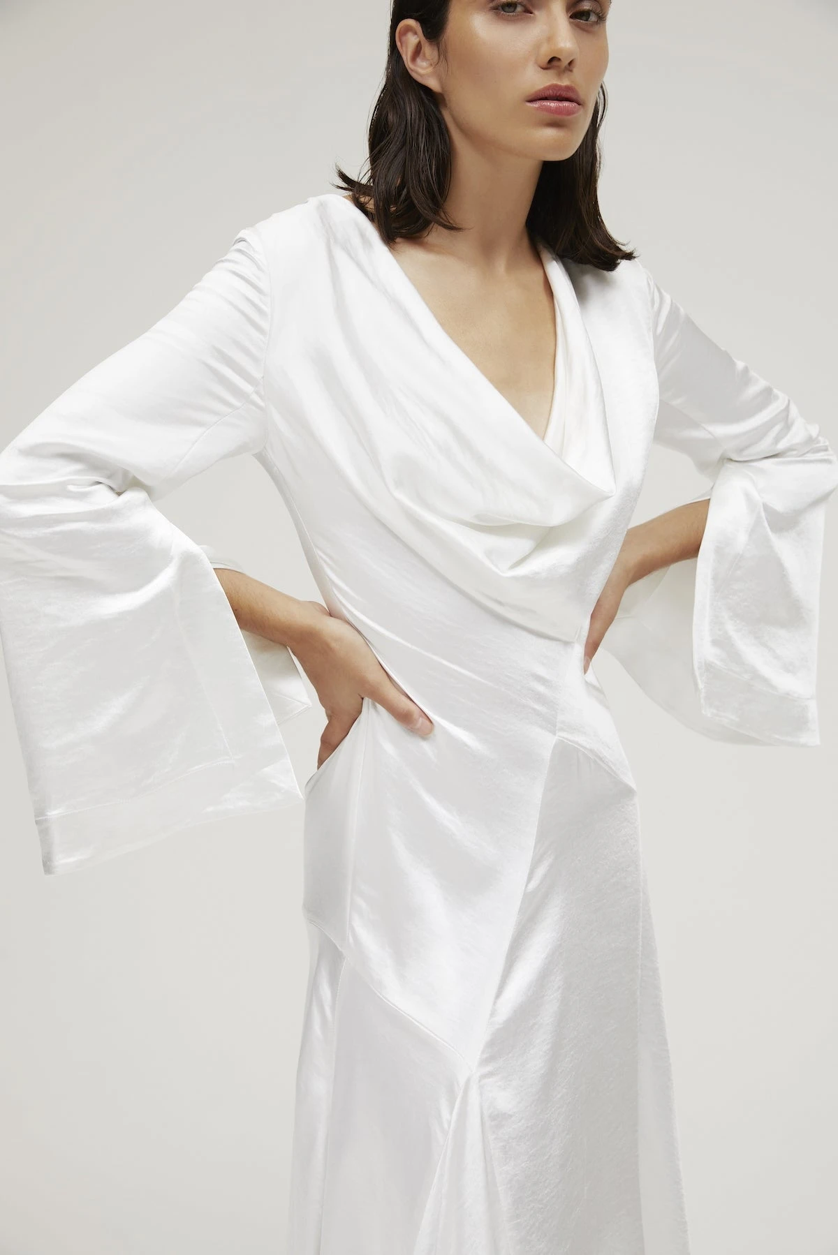 The Vianne Dress In Cream 2 The Vianne Dress In Cream - Image 2