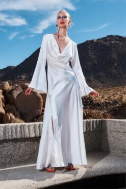 The Vianne Dress In Cream 7 The Vianne Dress In Cream -LARA SALES STORE solace london os27046 vianne winter white shoot 1