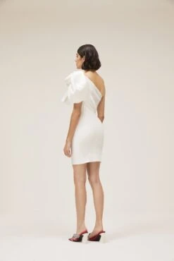 The Tianah Dress In Cream -LARA SALES STORE solace london os27049 tianah white back 3